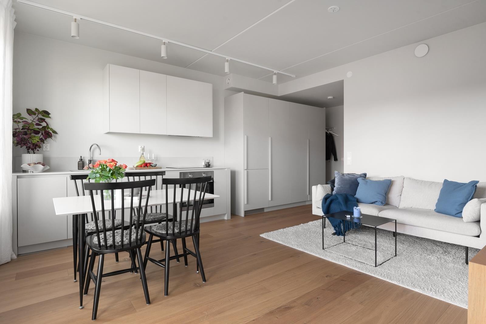 Stilren 2:a med balkong på populära Bryggargatan 9A – nyproduktion i toppklass!