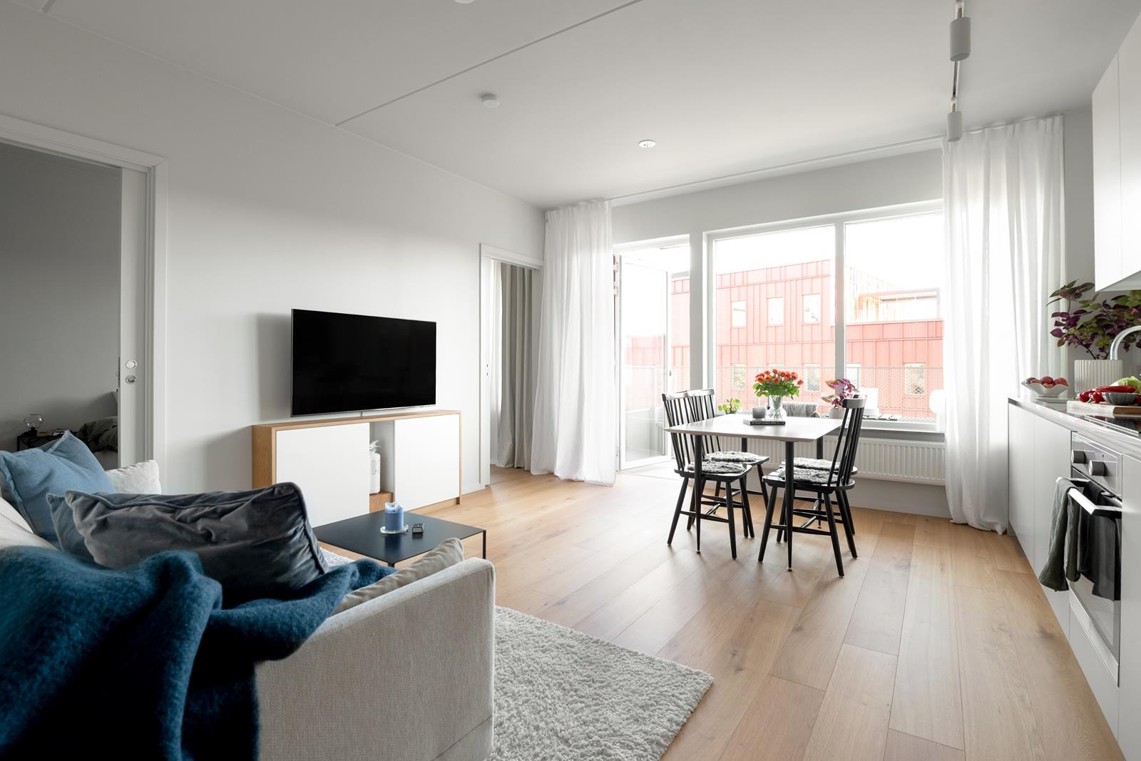 Stilren 2:a med balkong på populära Bryggargatan 9A – nyproduktion i toppklass!